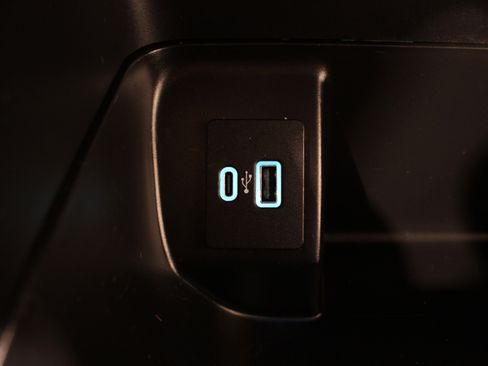 Used 2023 Ford F150 XLT w/ Equipment Group 302A High image 23