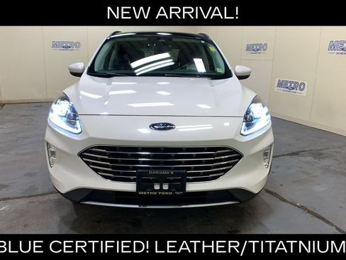 Certified 2022 Ford Escape Titanium w/ Titanium Elite Package AWD/4WD image 48