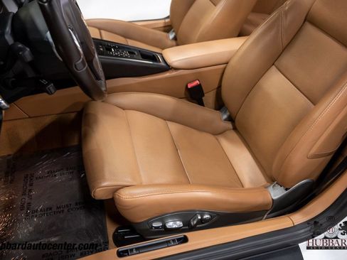 Used 2015 Porsche 911 4 Cabriolet image 20