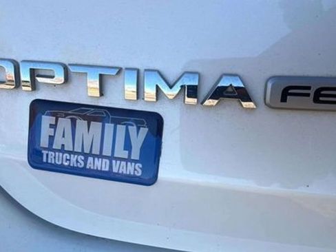 Used 2019 Kia Optima LX image 18