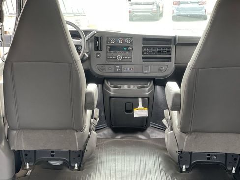 New 2025 GMC Savana 2500 w/ Driver Convenience Package image 21