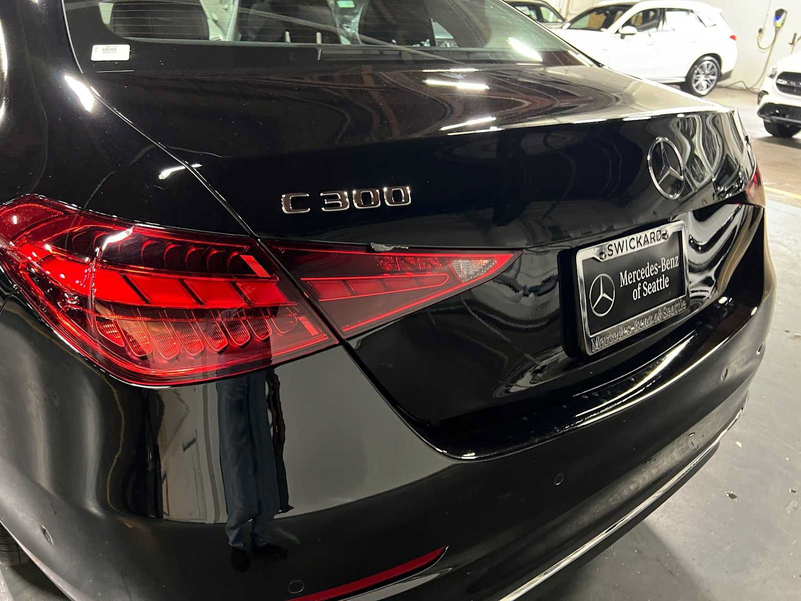 Used 2026 Mercedes-Benz C 300 4MATIC Sedan image 14