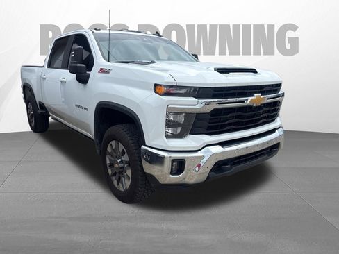 Used 2025 Chevrolet Silverado 2500 LT w/ All Star Edition AWD/4WD image 3