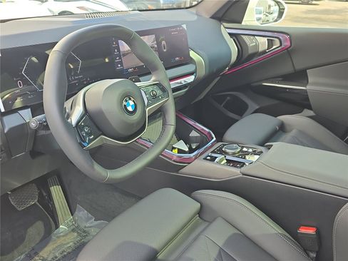 Used 2026 BMW X3 xDrive30i w/ Convenience Package AWD/4WD image 16