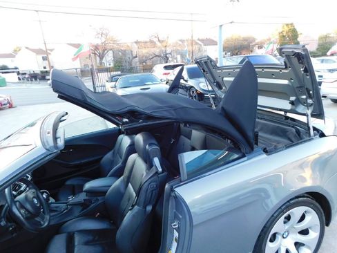 Used 2007 BMW 650i Convertible image 40