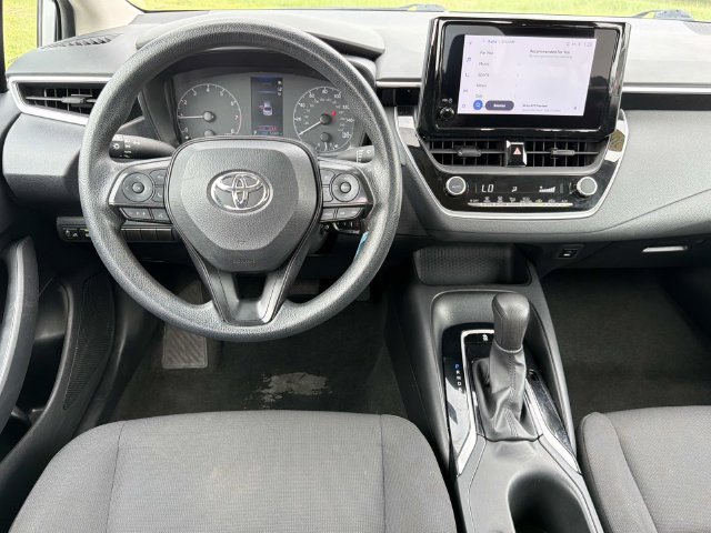 Used 2024 Toyota Corolla LE FWD image 21