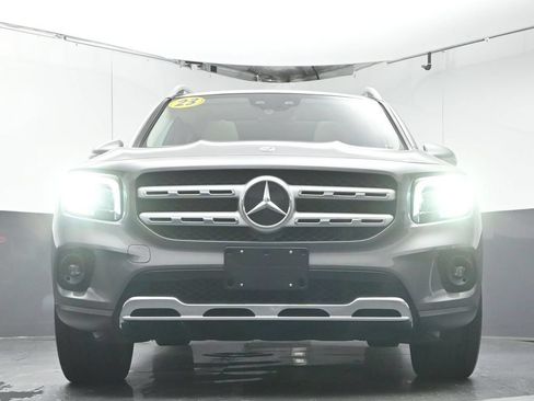 Used 2023 Mercedes-Benz GLB 250 4MATIC w/ Premium Package image 35