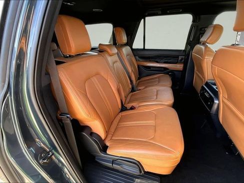 Used 2022 Ford Expedition Max Platinum image 27