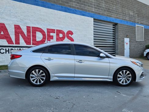 Used 2015 Hyundai Sonata Sport w/ Option Group 04 FWD image 8