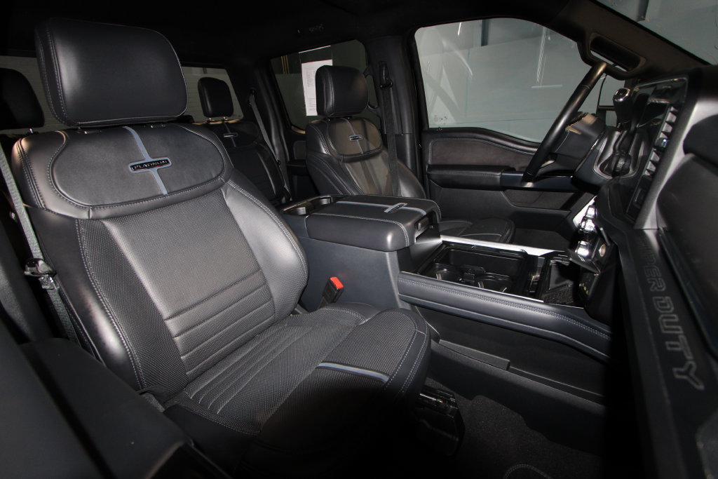 Used 2025 Ford F250 Platinum AWD/4WD image 26