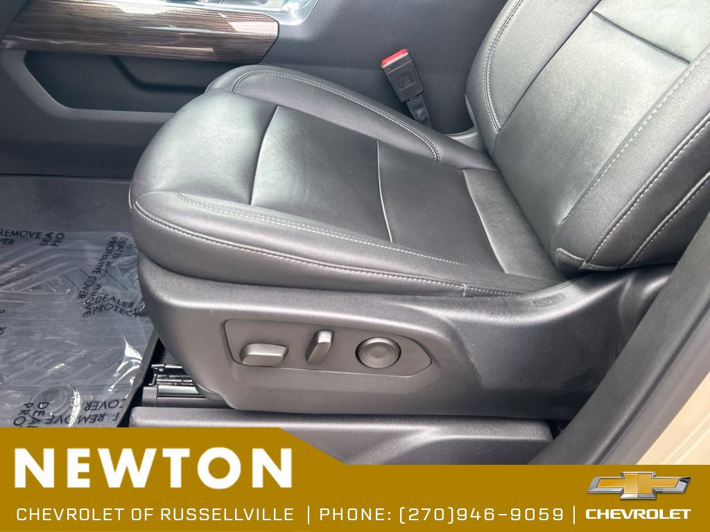 Used 2022 Chevrolet Silverado 1500 LT Trail Boss w/ LT Trail Boss Premium Package AWD/4WD image 6