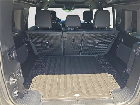Certified 2025 Land Rover Defender 110 S AWD/4WD image 12