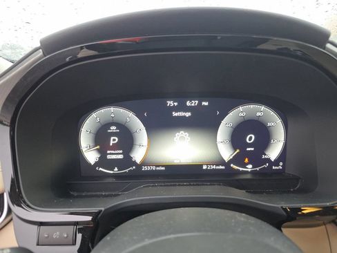 Certified 2023 INFINITI QX60 Luxe w/ Cargo Package FWD image 8