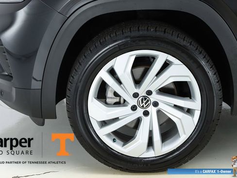 Used 2022 Volkswagen Atlas SE image 43