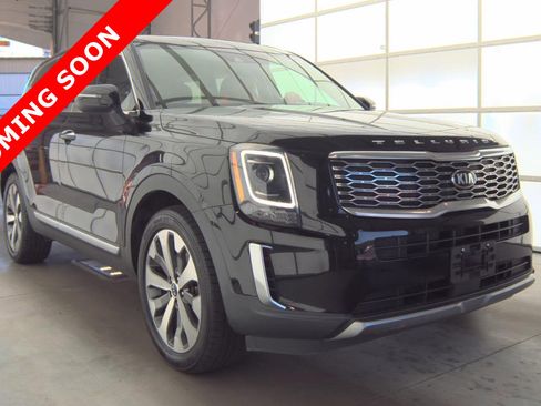 Used 2020 Kia Telluride S FWD image 3
