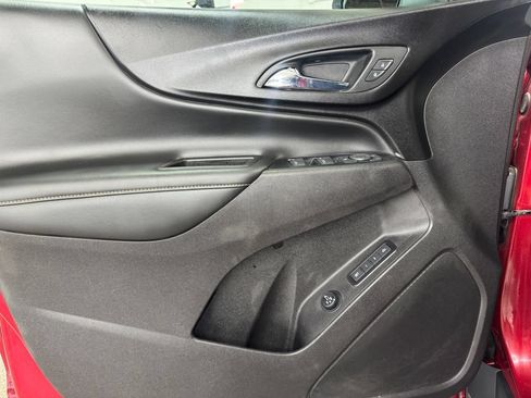 Used 2019 Chevrolet Equinox Premier AWD/4WD image 10