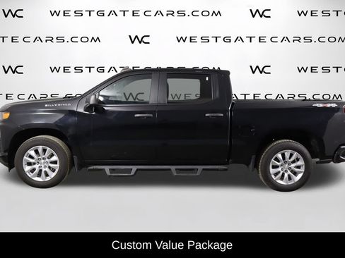Used 2020 Chevrolet Silverado 1500 Custom w/ Custom Value Package AWD/4WD image 5