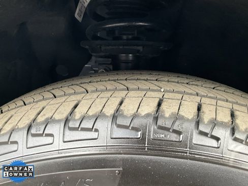 Used 2025 Ford Escape SE image 71