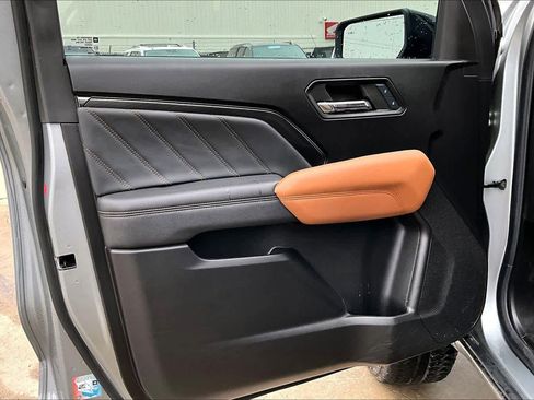 Certified 2024 GMC Canyon AT4 w/ Technology Package image 21