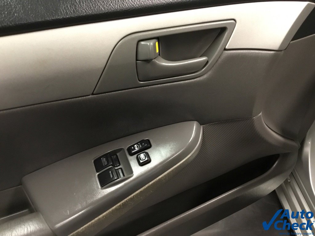 Used 2006 Toyota Solara SE FWD image 19
