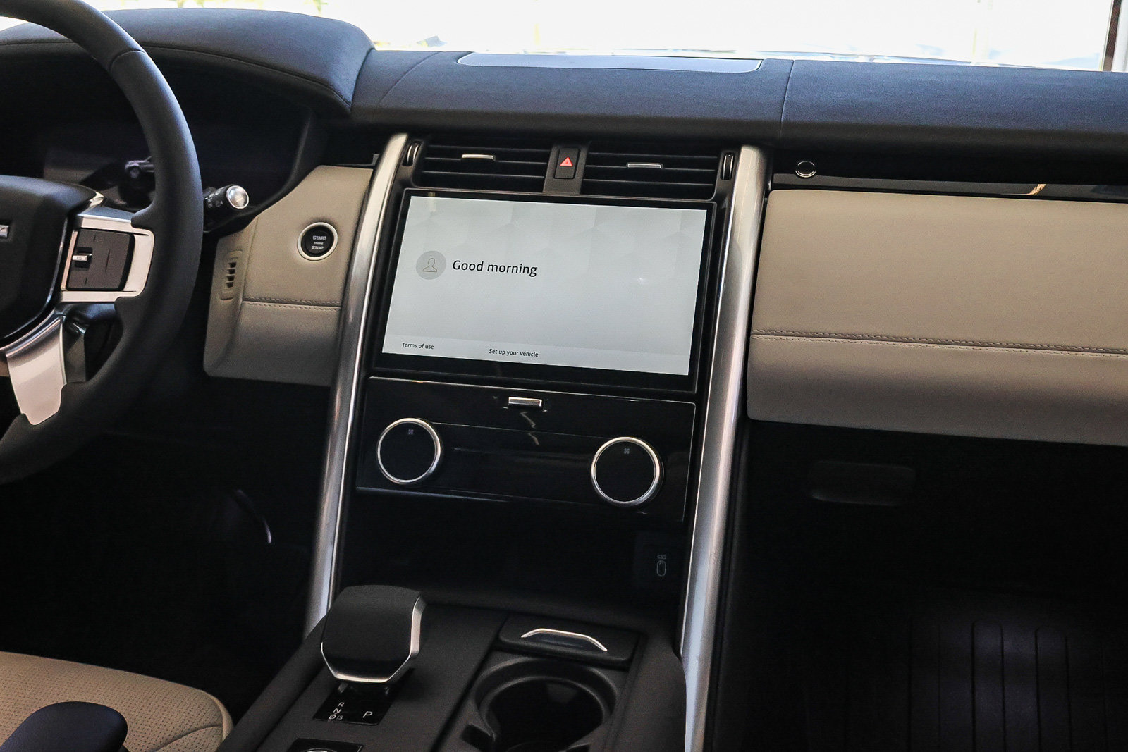 New 2026 Land Rover Discovery S AWD/4WD image 21