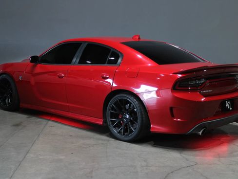 Used 2016 Dodge Charger SRT Hellcat w/ Harman/Kardon Audio Group image 6
