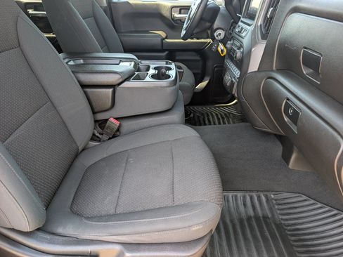 Certified 2021 Chevrolet Silverado 1500 Custom RWD image 12