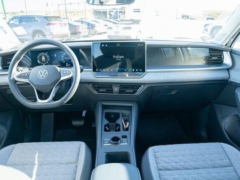 New 2026 Volkswagen Tiguan S image 33