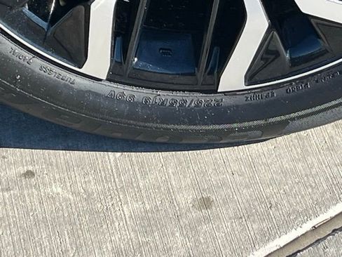 Used 2024 Toyota Crown Limited image 7