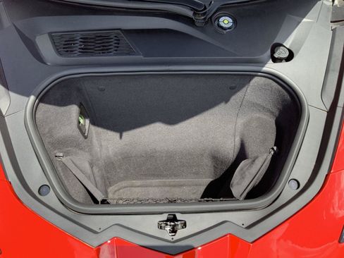 Used 2022 Chevrolet Corvette Stingray Premium Cpe w/ Battery Protection Package RWD image 4