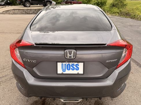 Used 2020 Honda Civic Sport image 4