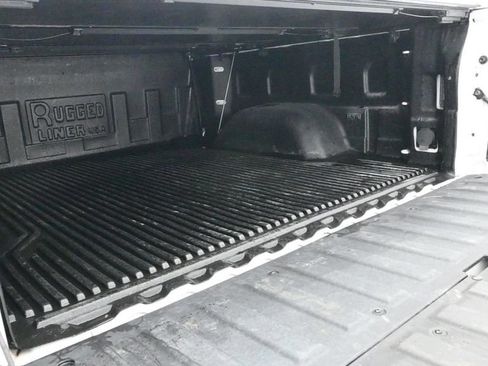 Used 2024 GMC Sierra 1500 SLT RWD image 15