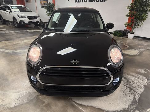 Used 2020 MINI Cooper 2-Door Hardtop FWD image 3
