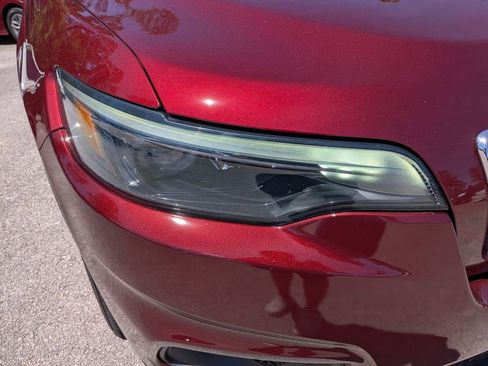 Used 2020 Jeep Cherokee Latitude Lux w/ Quick Order Package 26H Lux image 9