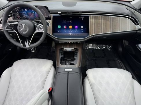 New 2026 Mercedes-Benz E 350 Sedan image 4