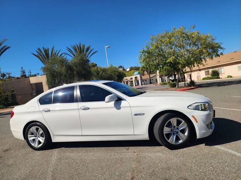 Used 2013 BMW 528i Sedan RWD image 29