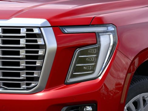 New 2026 GMC Yukon Denali w/ Sun & Power Step Package RWD image 10