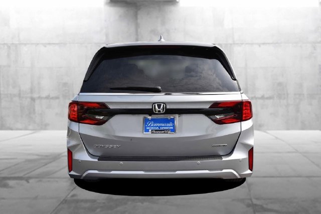 New 2027 Honda Odyssey Touring image 6