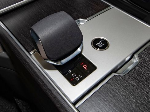 New 2026 Land Rover Range Rover SE AWD/4WD image 29