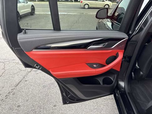 Used 2022 BMW X3 xDrive30i image 12