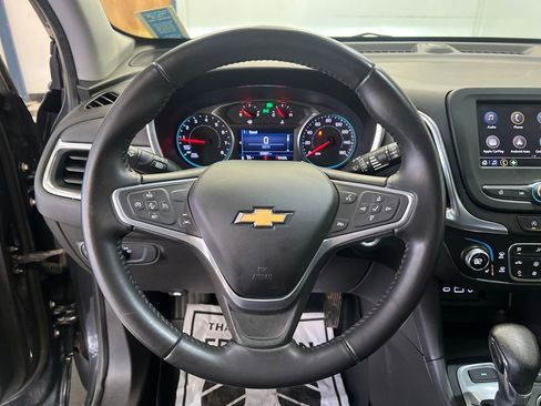 Used 2022 Chevrolet Equinox LT image 23