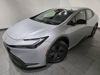 Used 2025 Toyota Prius LE
