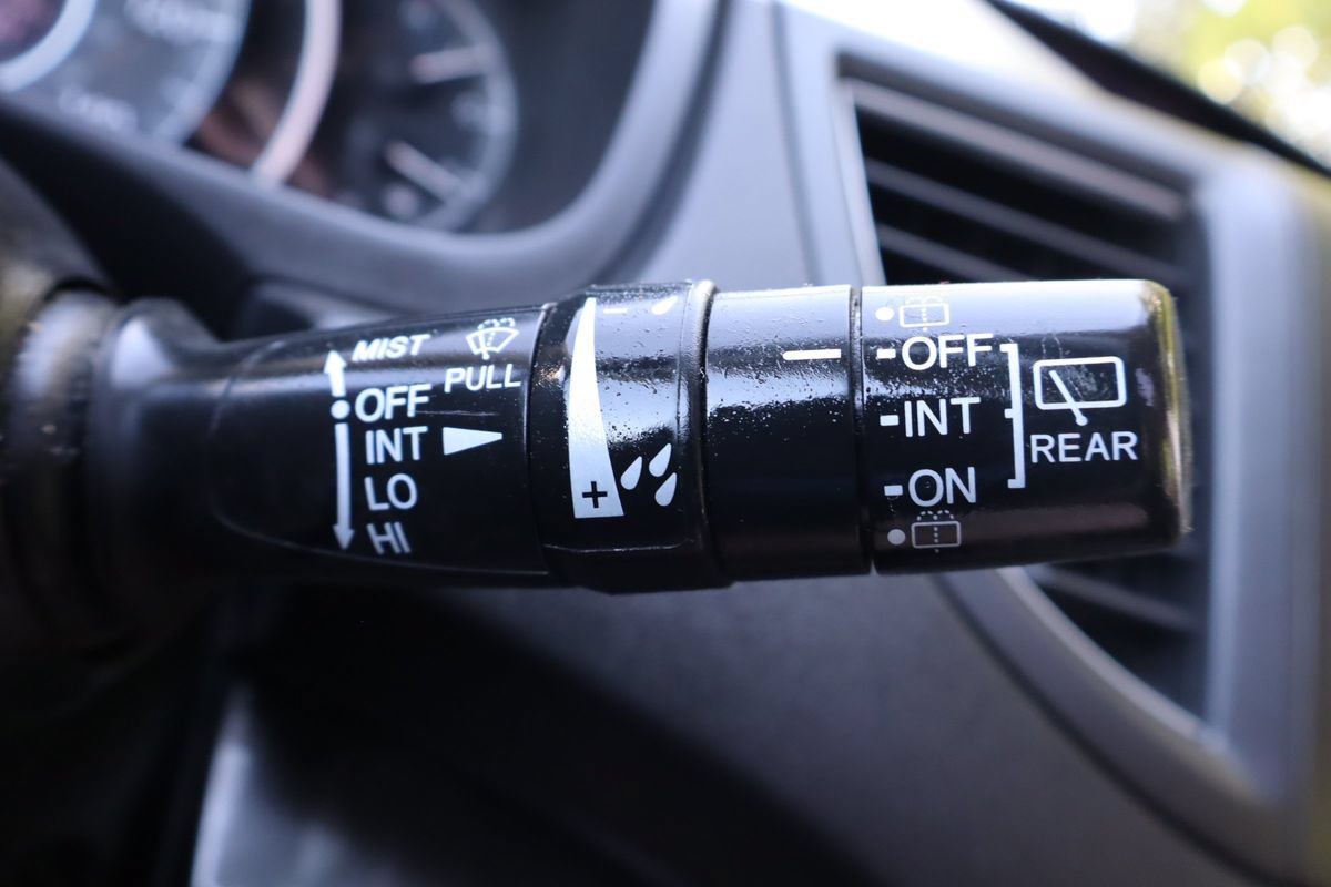 Used 2012 Honda CR-V EX-L image 34