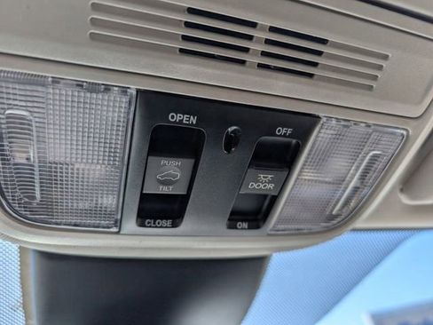 New 2026 Honda Odyssey EX-L image 12