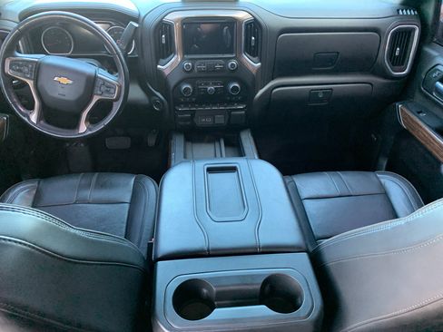 Used 2022 Chevrolet Silverado 3500 High Country w/ Safety Package II image 15