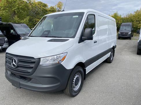 New 2026 Mercedes-Benz Sprinter 2500 image 4