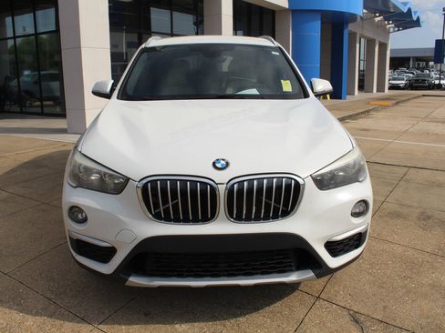 Used 2018 BMW X1 sDrive28i FWD image 2