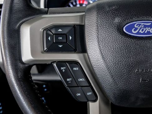 Used 2021 Ford F250 Lariat w/ Lariat Value Package image 17