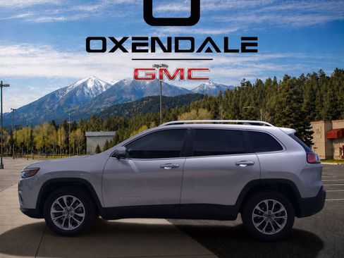 Used 2020 Jeep Cherokee Latitude Plus FWD image 7