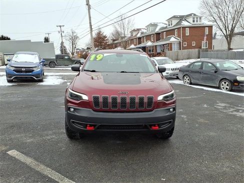 Used 2019 Jeep Cherokee Trailhawk w/ Cold Weather Group image 2